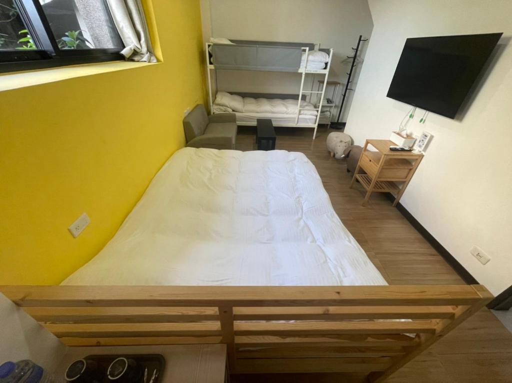TV a/nebo společenská místnost v ubytování Lucky House B&B