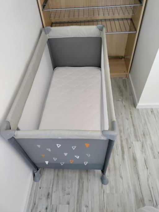 Posteľ alebo postele v izbe v ubytovaní Le Cosy T2 hypercentre ! Parking inclus et la plage à 2 min !
