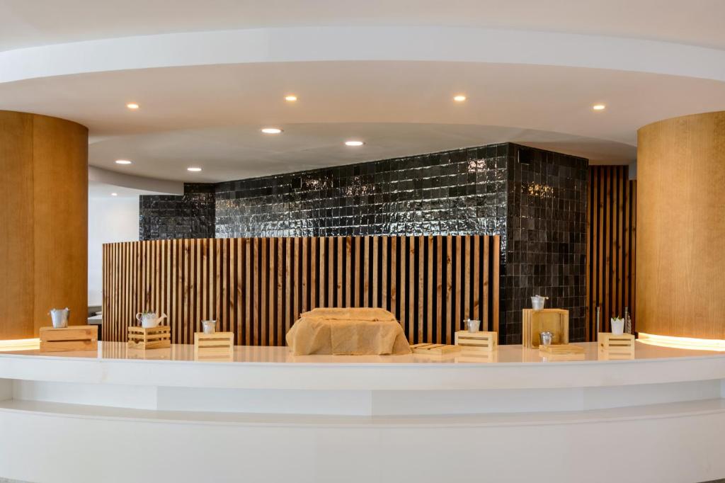Hotel Vibra Algarb، بلايا ذين بوسا – أحدث أسعار 2023