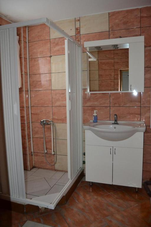 LIRA EXCELLENT NIS - Resim 15