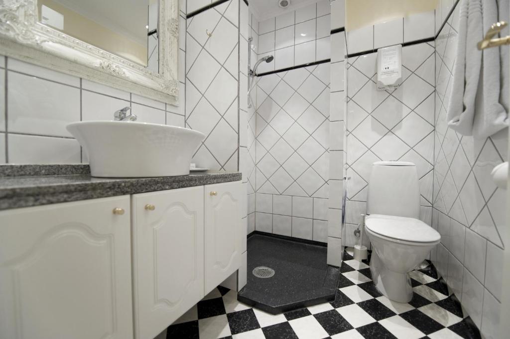 Hotel Tiffany - Resim 3