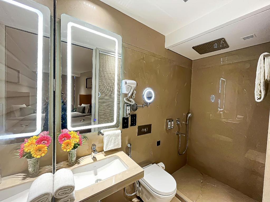 Koupelna v ubytování Morvee Hotels Alipore Kolkata