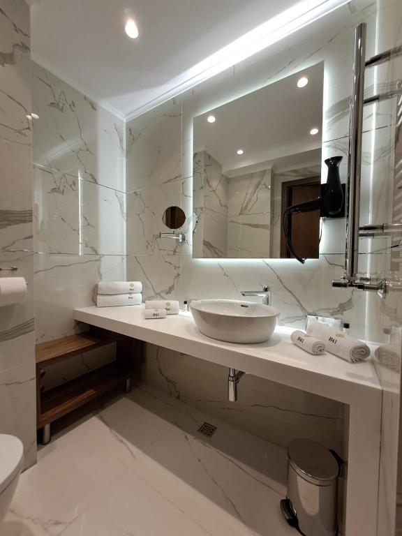 H41 Luxury Suites - Resim 25