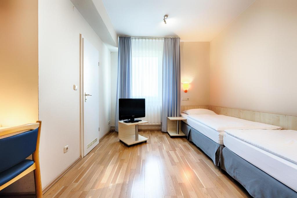 enjoy hotel Berlin City Messe - Resim 20