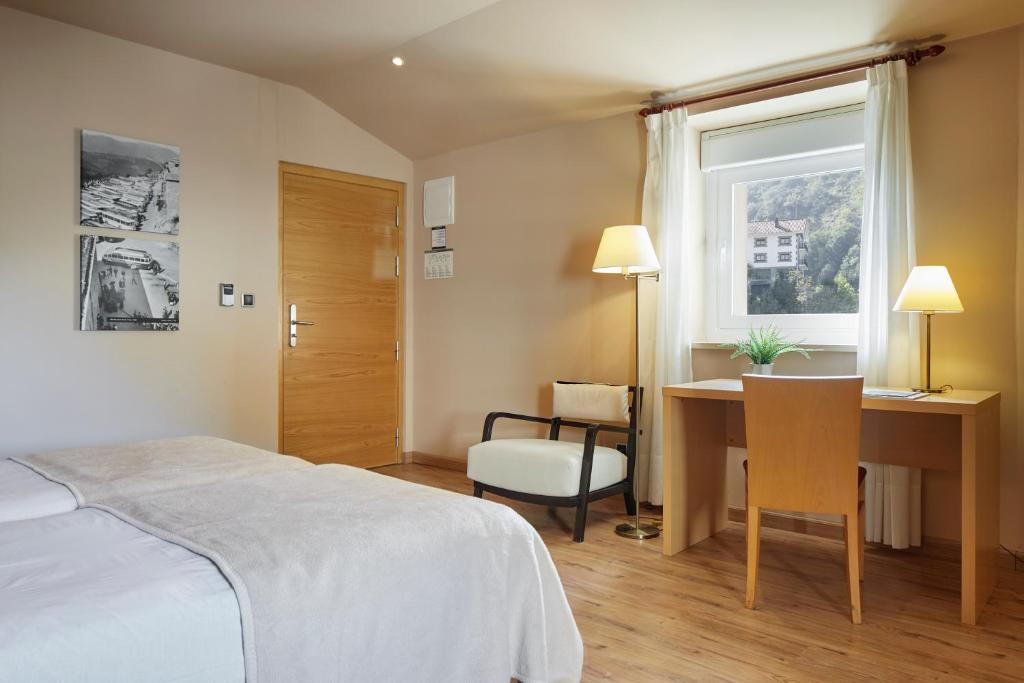 Iraipe Santuario de Arantzazu Hotel - Habitación Doble O Twin