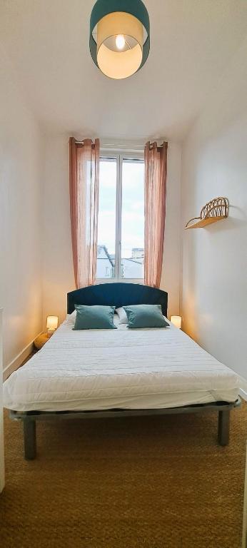 Cama o camas de una habitaci&oacute;n en La Maison de Louise Chinon #chateaux #vignobles