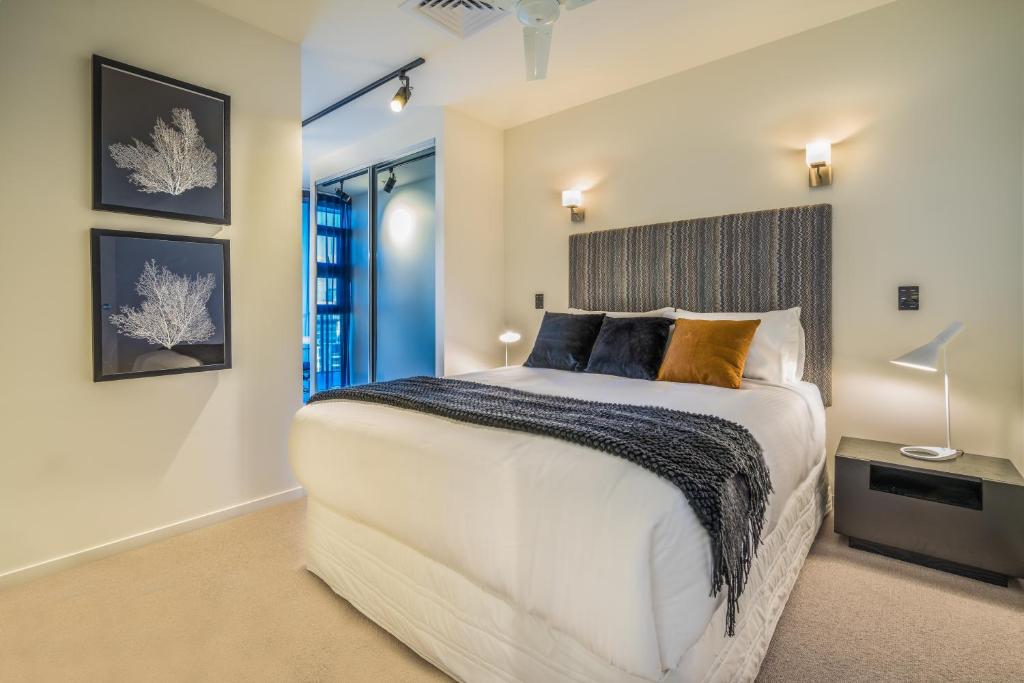 Arena Apartments by CLLIX - Resim 34