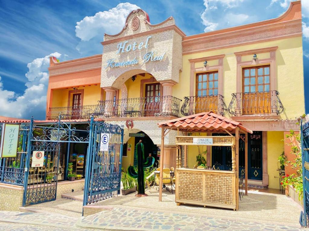 Budova, kde se hotel nachází
