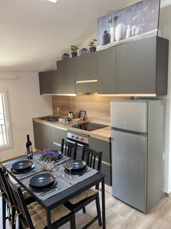 A kitchen or kitchenette at Il Fiore della fiera