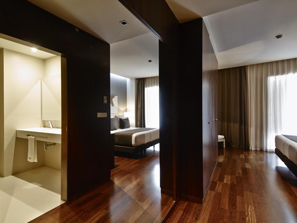 Carris Cardenal Quevedo - 8