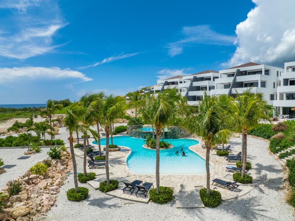 Bazén v ubytování Blue Bay Reef apartment 19 nebo v jeho okolí