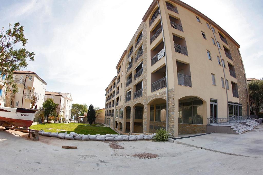 Budova, kde se apartmán nachází