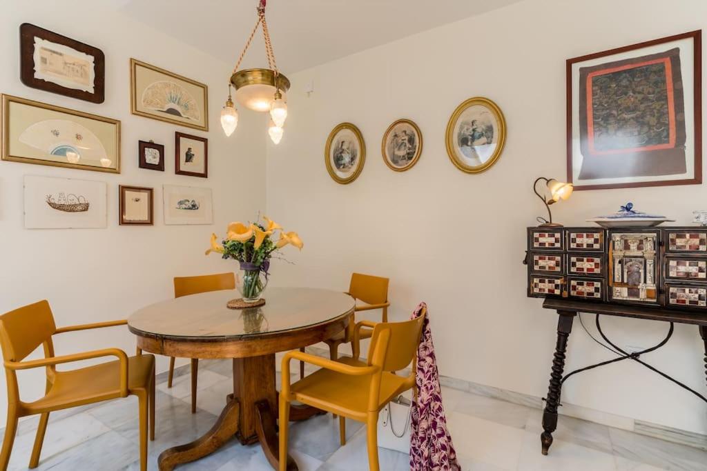 Część wypoczynkowa w obiekcie Apartamentos RG, San Vicente 22