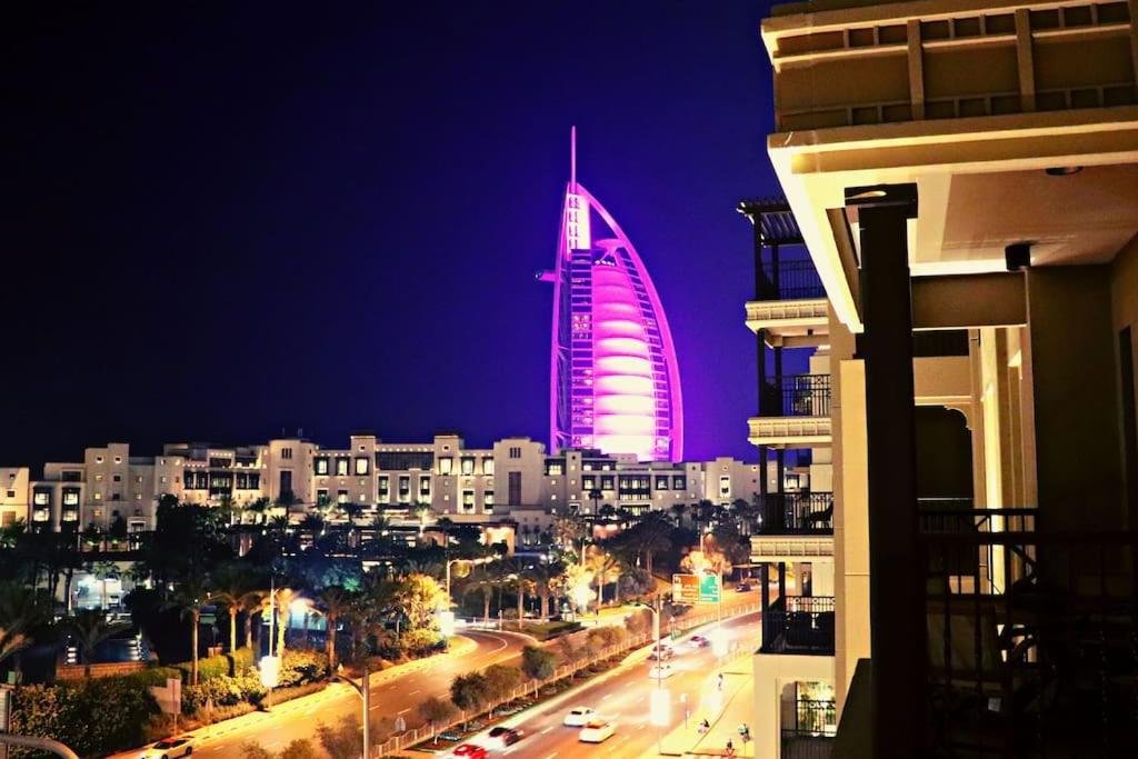 Veluxa - Luxury and bright 1 bedroom apartment, Burj view!, Dubái – Precios  2024 actualizados