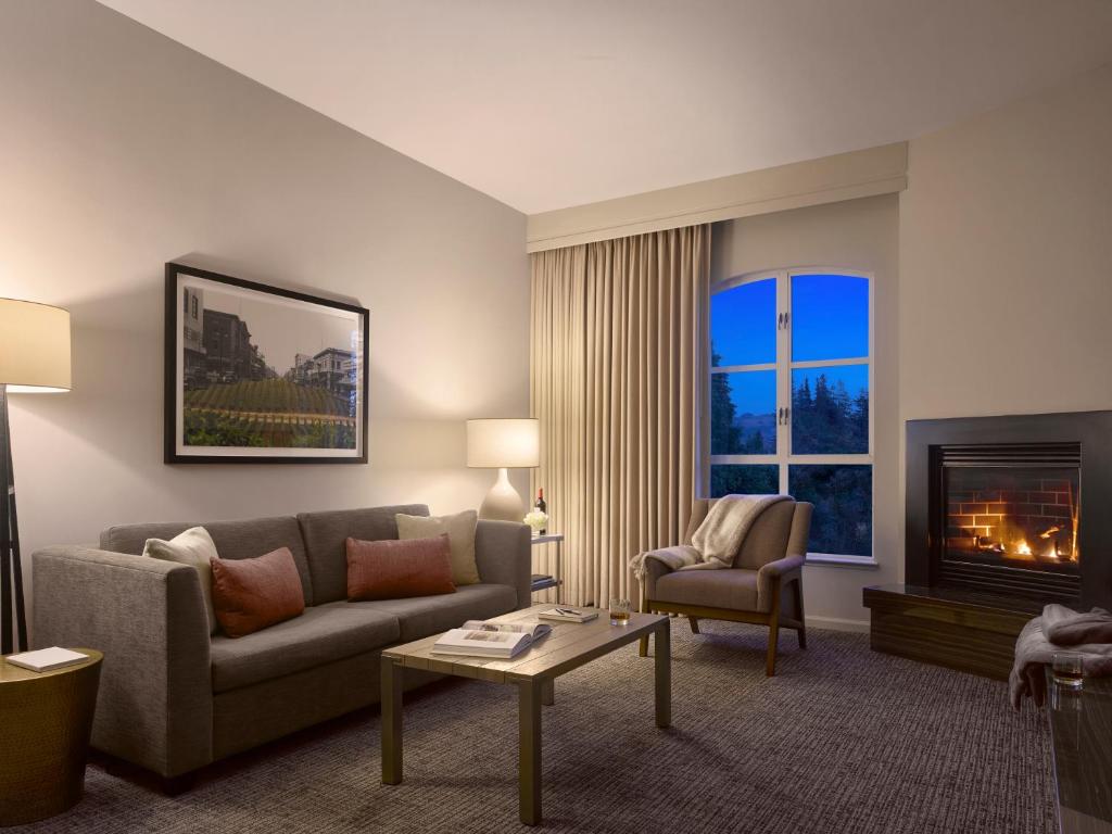 Hyatt Regency Sonoma Wine Country - Suite