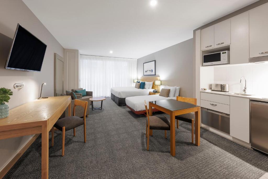 Quest Brighton on the Bay - Studio Apartment Executive