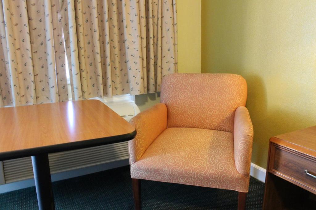Echo Lodge - Standard King Room