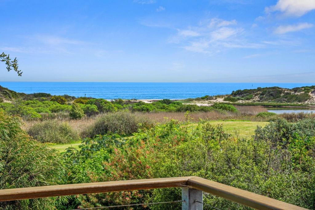 Coast and Country 16 Riverview Drive Carrickalinga, Carrickalinga (updated prices 2024)