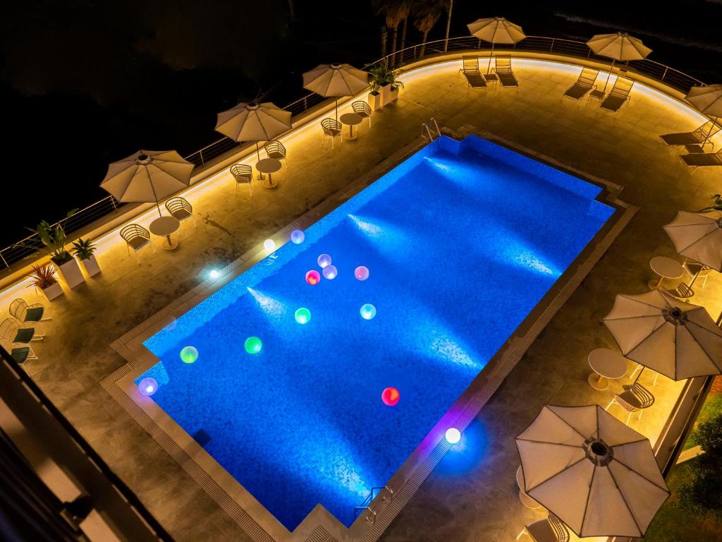 Bazén v ubytování Atagawa Ocean Resort nebo v jeho okolí