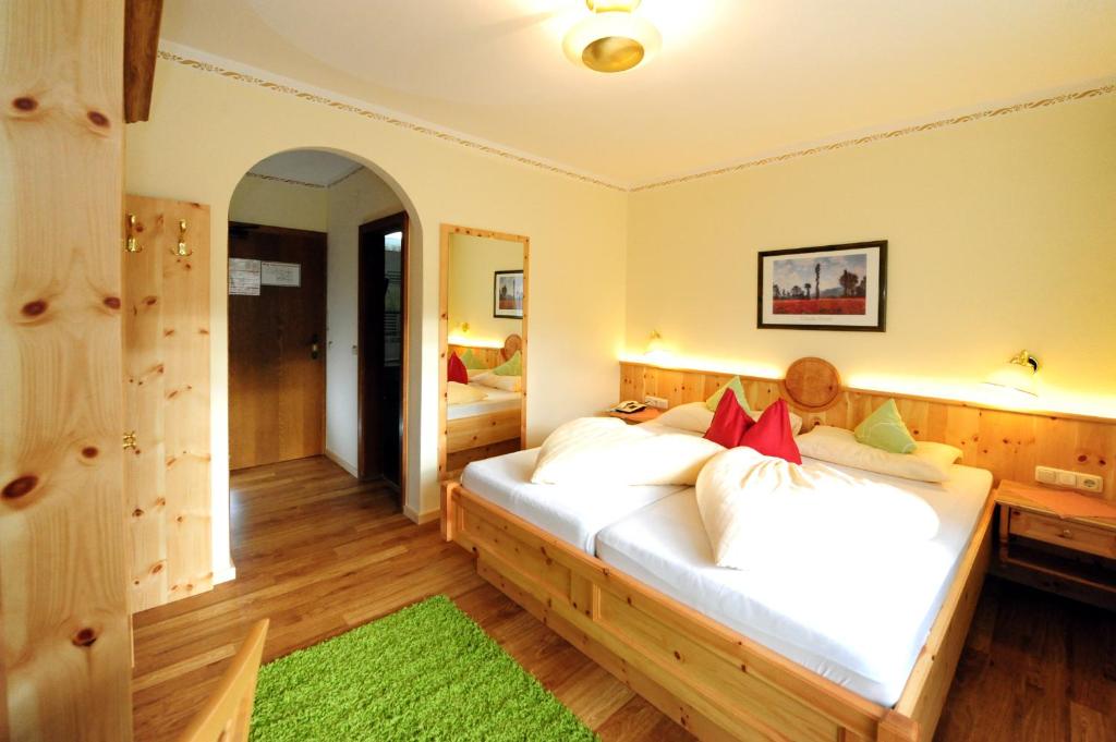 Ski in Ski out Hotel Unterellmau - 14