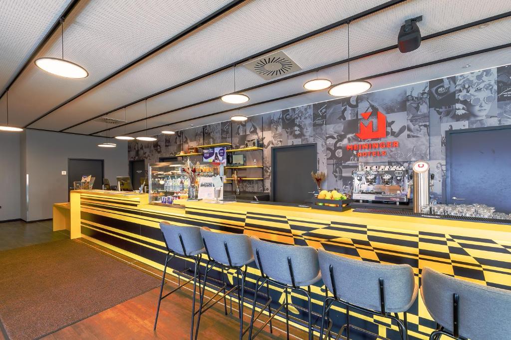 MEININGER Hotel Dresden Zentrum - Resim 9