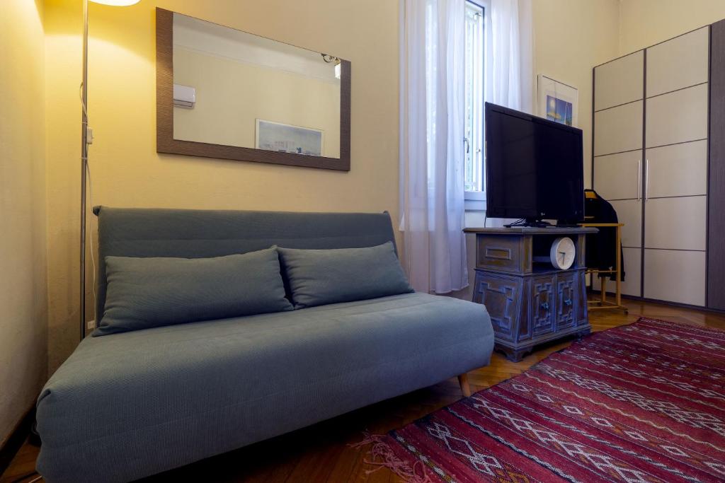 Telewizja i/lub zestaw kina domowego w obiekcie GetTheKey Alberti