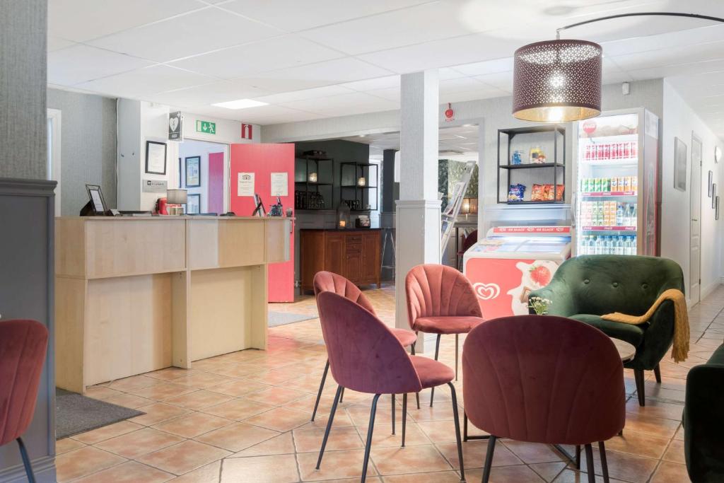 Kuchyň nebo kuchyňský kout v ubytování Sure Hotel by Best Western Vilsta Sporthotell