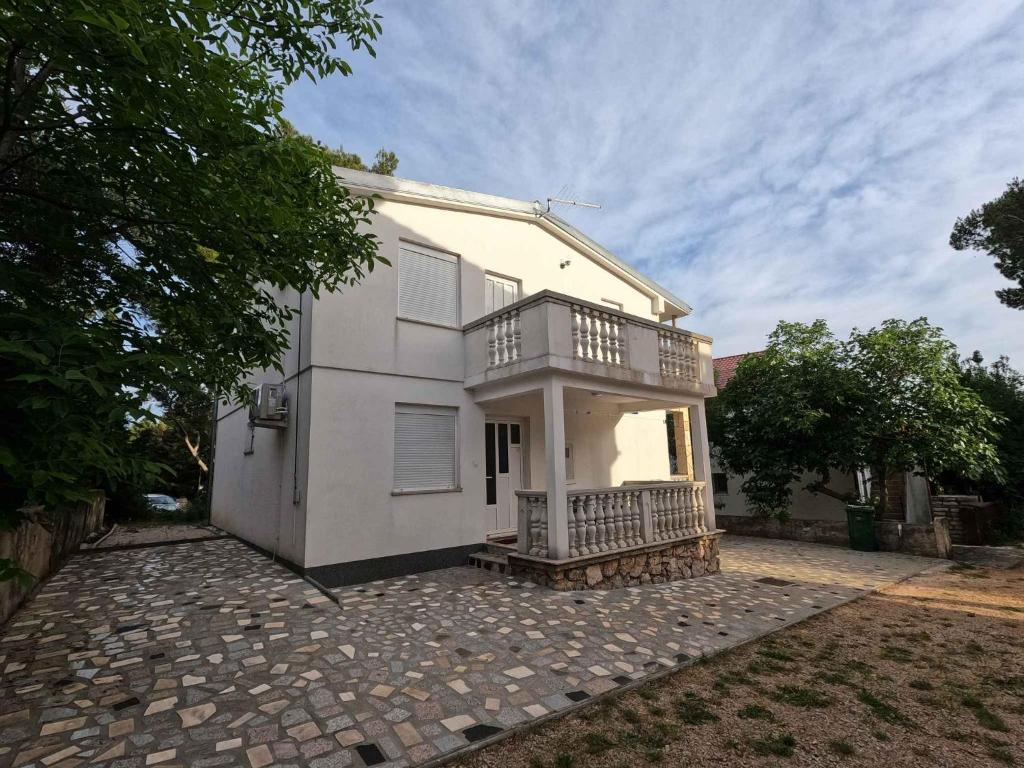 Zdjęcie z galerii obiektu Apartment Seline/Paklenica Riviera 35778 w mieście Seline