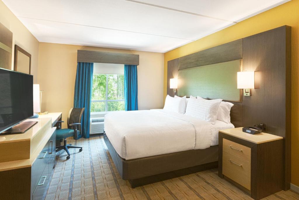 Crowne Plaza Shenandoah - Woodlands Area by IHG - 