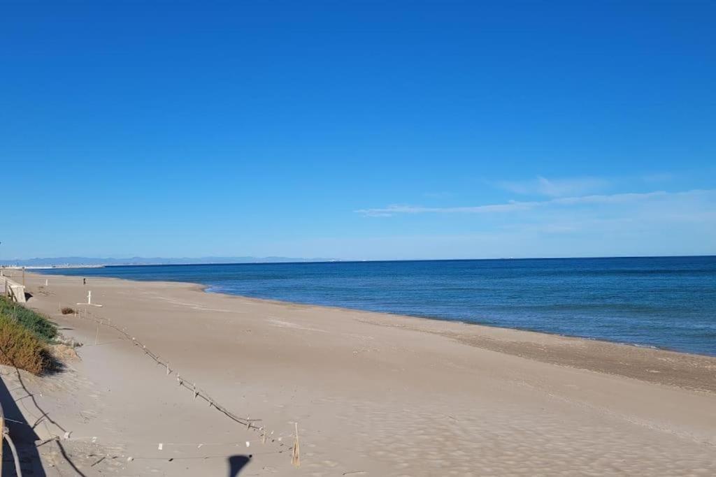 Beachfront House, Valencia, Wifi, Paddle Surf Board, Incredible Views - ヴィラ - ビーチフロント
