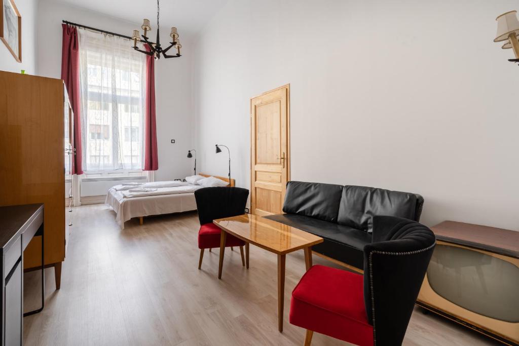 Posteľ alebo postele v izbe v ubytovaní Retro Rebel Mode Apartment