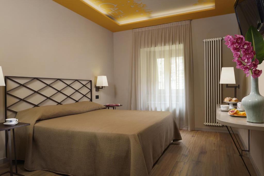 Titano Suites - Superior Doppel- Oder Zweibettzimmer