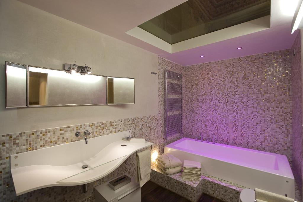 Palazzo Carletti - Deluxe Double Room With Steam Bath