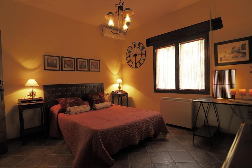 Posteľ alebo postele v izbe v ubytovaní Villa el Pino: with Private Pool