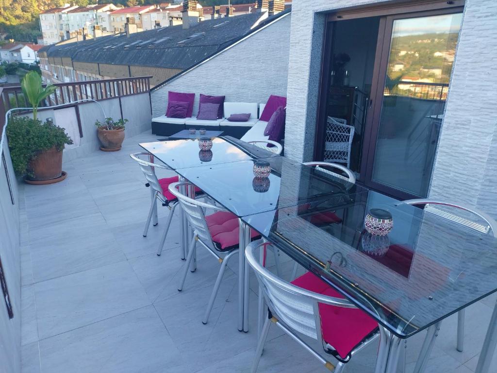 Balkón nebo terasa v ubytování Duplex grandes cristaleras impresionantes vistas