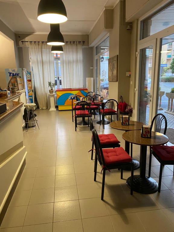 Fotografia z galérie ubytovania Hotel La Pergola v destinácii Loano
