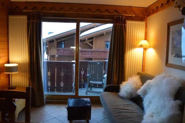 Posezení v ubytování Le Chamois des Alpages de Reberty ski au pied