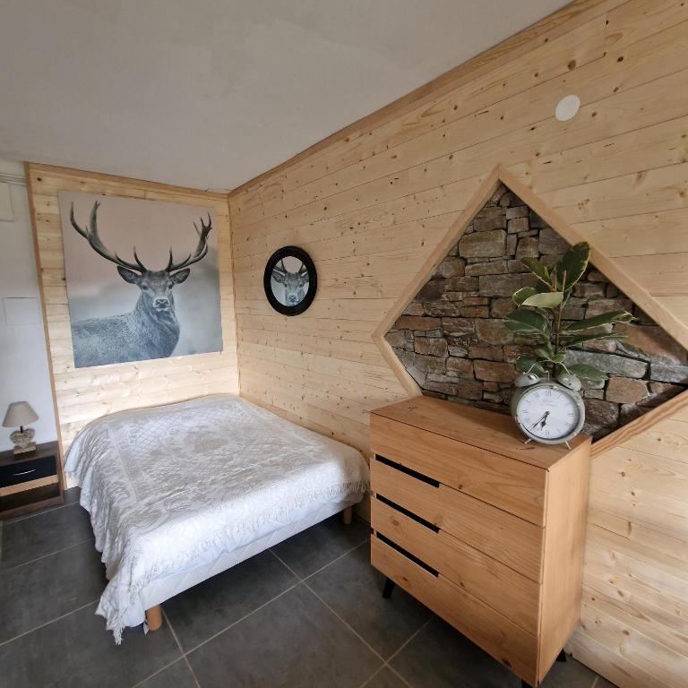 Postel nebo postele na pokoji v ubytování font romeu