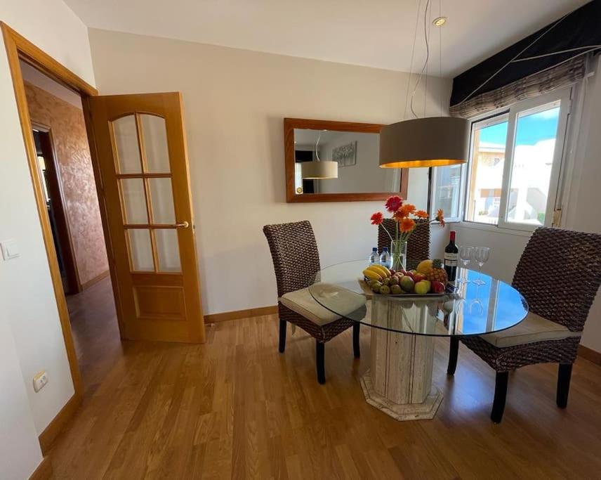 Fotografie z fotogalerie ubytování Vista Hermosa 2 bedroom. Los Cristianos v destinaci Arona