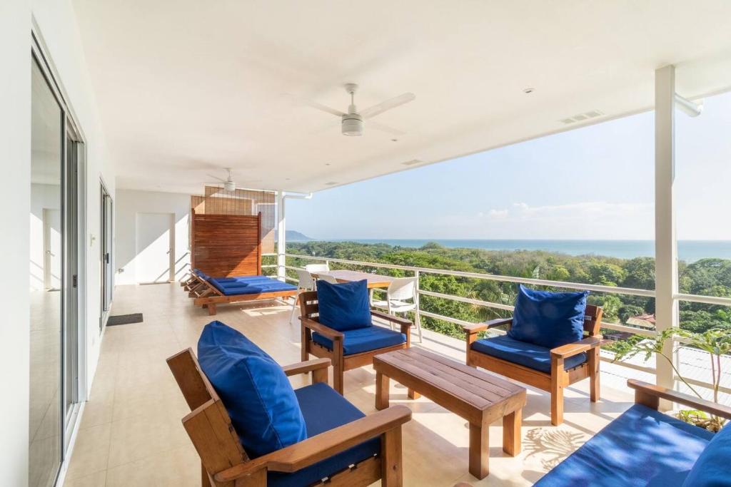 Buena Vista Ocean View Apartments Santa Teresa, Santa Teresa Beach