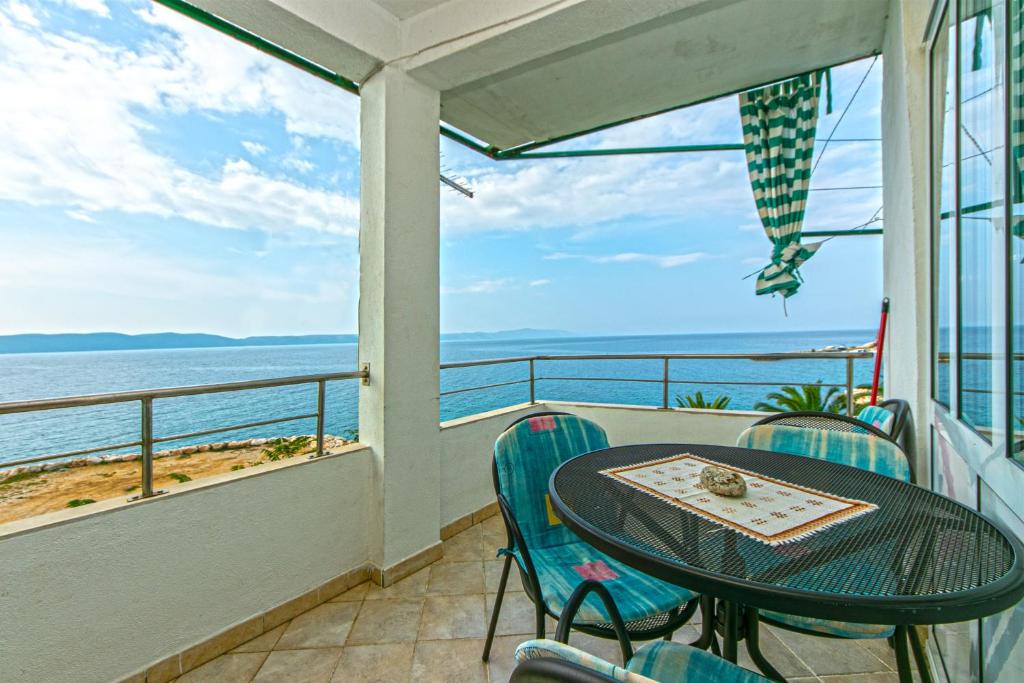 Nespecifikovaný výhled na moře nebo výhled na moře při pohledu z apartmánu