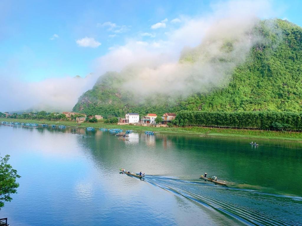 Funny Monkeys Homestay - 6