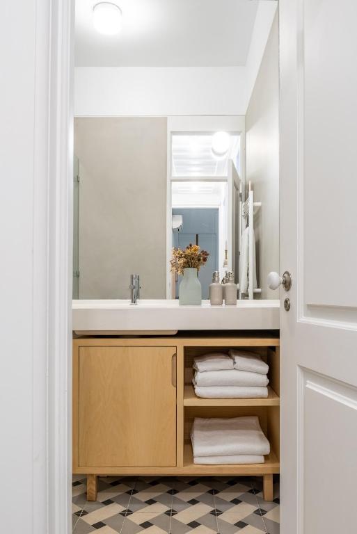 The Lisboans Apartments - 12