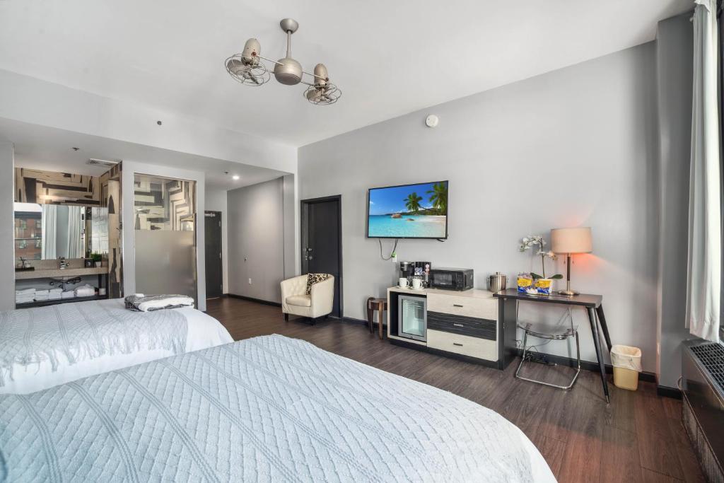 Good Hotels Downtown Denver - Double Suite Standard