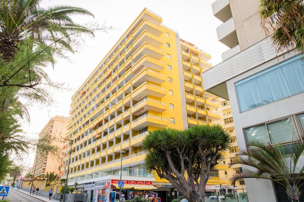 The building in which Az apartmant is located