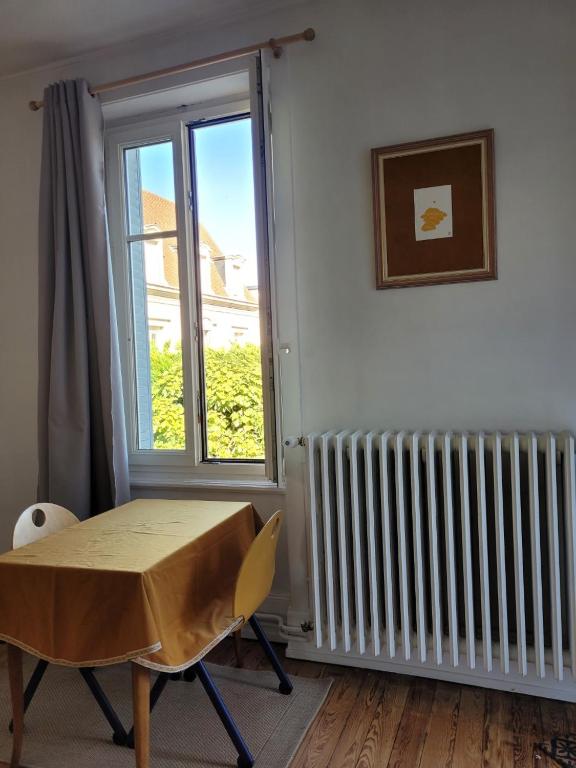 Studio19 - One-Bedroom Apartment