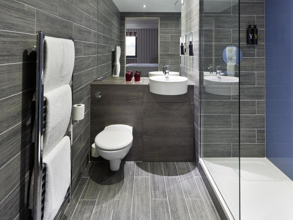 Village Hotel Edinburgh - Resim 15