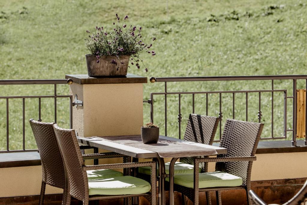 Balkón nebo terasa v ubytování Berghotel Alpenklang