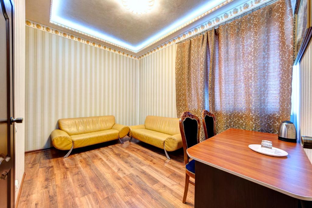Posezení v ubytování Hotel Kiev Lomakin