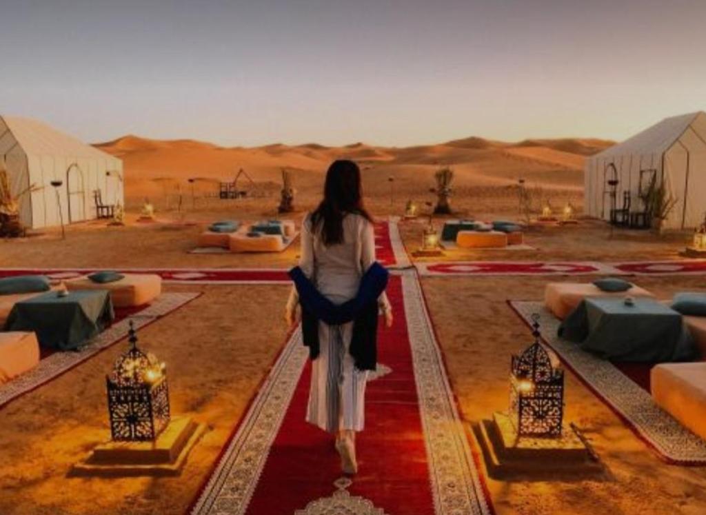 Hosté ubytování Sahara Luxury Tented Camp